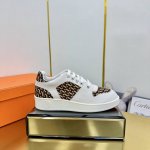 出厂价Pp P330 法国直邮Hermes 爱马仕平底时尚运动休闲鞋韩版系带网面轻便！！透气舒适标准码数35 40 41订做不退放