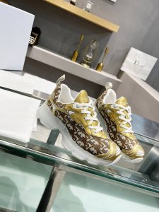 Dior Vibe迪奥 早春新款 休闲运动鞋 原版购入开发 做货 细节对版 Dior Cruise 早春季主题希腊女p神风与现代运动风范完美结合 Dior Vi
