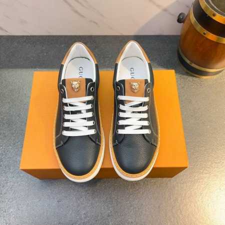 古奇 手工没得说，独家新款休闲男鞋, 时尚潮男必备，香港。专柜新品出炉, 大牌风范，欧美大师强力打造，上脚舒适，大底超柔软，超耐磨。给人视觉冲击感强。材料 鞋面 - 点击图像关闭
