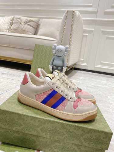 Gucci 全新升级gucci小脏鞋情侣款 2024早春新款 Gg系列做旧休闲小脏鞋走秀款 原版开发代购级别版本 金属双g水晶圆柱形标 Gucci原版纹织带 专