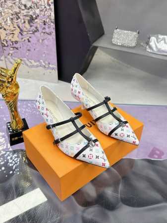 工厂P价P：400 L V 村上隆联名 系列 顶级品质 Louis Vuitton Ss25 New Arrival～ Lv.2025春夏系列｜尖头高跟鞋新品 - 点击图像关闭