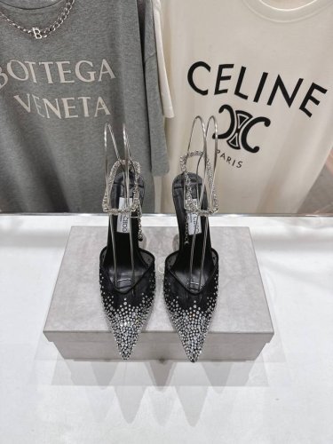 高版本出厂 Jimmy Choo*｜Jc 吉米周2025Ss新款简约烫钻高跟鞋凉鞋 原版套楦，完美的线条，简约大气上脚显气质粗跟舒适百搭，还能拉长双腿显高显瘦显