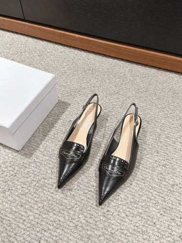 顶级品质 Dior Ss24 New Arrival～ D家2024春夏新品｜尖头后空凉鞋 露跟系列高跟鞋dior典范之作！精致绝伦， 每一双放佛都是艺术品，集