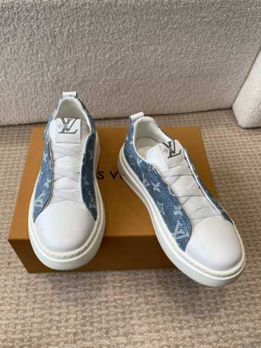 牛仔布 皮面 Louis Vuitton 26ss 春夏新款 路易威登 男款小白鞋 休闲鞋 运动鞋原版9650 购入 开发做货，驴牌LV路易威登为中国传统七夕节