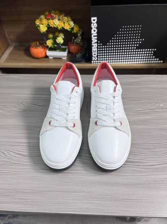 出厂价 品牌： Dsquared2 尺码：38-44 可定做45，46 等级：高版本 四季款 款式类别：原版进口胶料材质 拼色设计原版弹力防滑大底 - 点击图像关闭