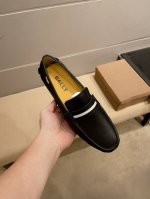 实价 ，品牌巴利，官方原版，巴利受到罗马名门贵族及社会新贵推崇和喜爱世界杯纪念版香港尖沙咀广东道5号海港城店同步售卖，专柜价13000港币哦 采用进口澳洲胎牛皮