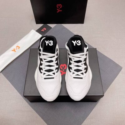 Y-3标 现货欢迎上图 p爆款 透气款 原版1 1复刻本山本耀司最新力作颜色搭配令人眼目一新 此款无论在鞋底 鞋面用料都升了一个档次 头层纯白牛皮 配特制弹力布