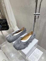 代购级别 Maison Margiela 玛吉拉MM6家tabi分趾鞋毛毛鞋2024独家新品最高版本买手代购1:1完美复刻 分趾单鞋 原版开模双层真皮鞋底 原版