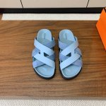 Herm*S 高版本女款牛反绒编织拖 H家配货首选鞋履 是爱马仕经典款 每一季都会出很多颜色 绝对是最值得买的配货之一 码数 36-39 35 40定制不退换