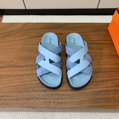 Herm*S 高版本女款牛反绒编织拖 H家配货首选鞋履 是爱马仕经典款 每一季都会出很多颜色 绝对是最值得买的配货之一 码数 36-39 35 40定制不退换
