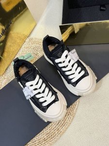 出厂 +10 情侣款 灯光款 Smilerepublic Sr 檀健次 张佳宁 王栎鑫 罗一周 范世琦 明星同款银河系70S 低帮帆布鞋 果冻透明字母大底 侧边