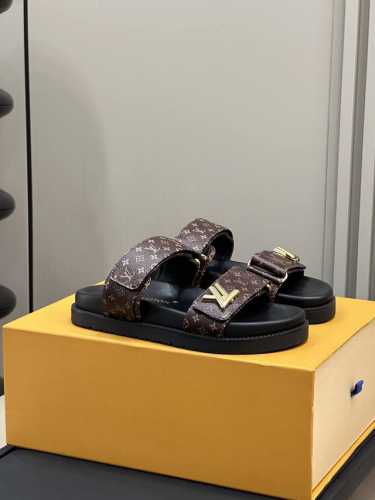 顶级品质L家驴牌Bom Dia Comfort系列，魔术贴平底拖鞋，原版開發 天花板级别 配送专柜精美包装！原版进口牛皮面 经典布面原版进口柔软羊皮内里原版开模