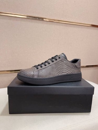 工厂p价 Armani 阿玛尼 新款专柜同步发售 鞋面意大利进口头层牛皮 全进口网布内里真皮鞋垫 完全1比1复刻 鞋底 原厂特供原版底 独家活动成型底超级舒适