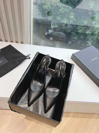 顶级版本 S**nt Laurent YSL 圣罗兰logo跟高跟凉鞋后带完美的露肤度更显得白显瘦，经典时尚百搭款 低调中透露出高雅气质材料采用进口原版牛漆皮做 - 点击图像关闭