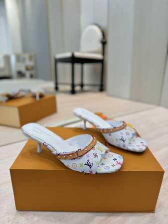 出厂 顶级版本 Louis Vuitton Lv路易威登 25 春夏 最新玛丽珍单鞋 简约精致，高级感满满，尽显优雅气质～ 上脚超好看，拉满了夏日美鞋绝绝子啊 - 点击图像关闭