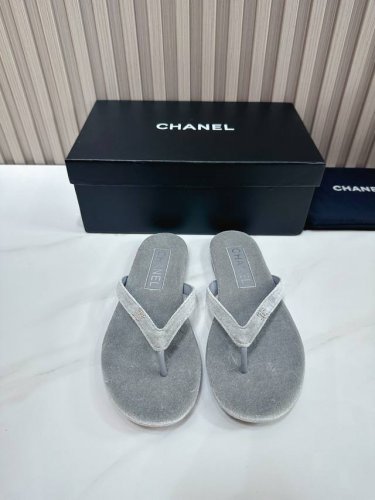 出厂 Chanel 2024春季凉鞋、单鞋最新款 欧洲代购&香奶奶家新款时尚最新版面 散发持久魅力的小香靴鞋～原版开发支持市场任意对比所谓线条流畅自然 做到恢复