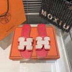 橙子出厂价p hermes 爱马仕 夏季经典流苏H拖 平底拖鞋 旅游度假沙滩凉拖 码数 35-42