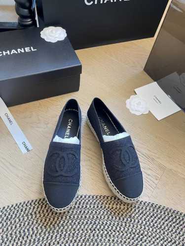 顶级版本 Chanel 24渔夫鞋新配色！ 配全套包装！ 羊皮垫脚 码数：35-40 40定制不退换