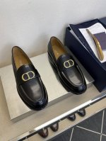 工厂p价 Di*R 迪奥. 顶尖工艺品 时尚正装皮底 正码：39一44， 6.5一9 同步发售！货！顶级手工艺意大利全面进口原皮料小牛 超强质感、手感 ，内里进