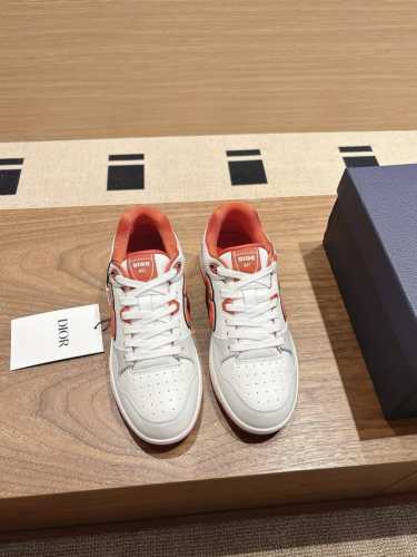 实价不让利 Dior And Kaws B57 Dribble低帮运动鞋 -限量编号版 明星周杰伦同款 原版 p30,000买入 天花板级别质量 经历5个多月调