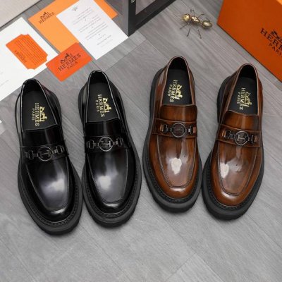 商品商标 Hermes 爱玛仕 商务休闲皮鞋 正码码数: 38-44 45定做不退换 商品材料 精选 珠光牛皮鞋面 牛皮内里 原版大底