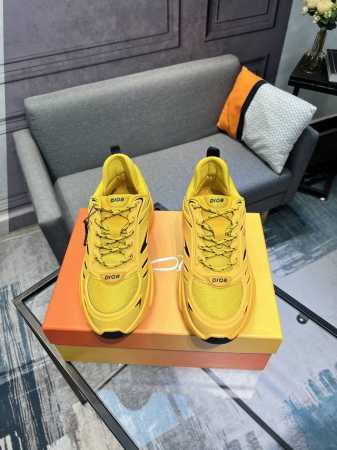 Dior B44 Blade 情侣款运动鞋，原版比一复刻。 由 Lewishamilton 设计的生活胶囊系列点缀的 Dior B44 Blade 运动鞋以20 - 点击图像关闭