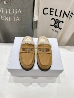 高版本出厂 Dior*迪奥D家24ss秋冬新款毛毛乐福鞋～顶级品质 购入原版，精心打造、只为复刻原版一致、版型超正。各大明星网红纷纷种草的一款美鞋、上脚舒适百搭
