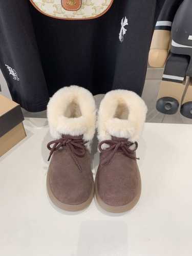出厂价 UGG雪地靴 现货好拿 迷你小可爱，秋冬女性必备.保暖神器 源自澳洲，百搭2024新款，MRA级摩卡星羊毛，顶级品质.反毛牛皮面料，与羊毛的绝美匹配，