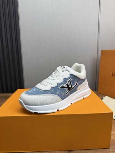 工厂p价 lv.男鞋专柜爆款 官网同步 1:1高品质出货原版牛皮时尚印花.原厂原版底 38-45 38.45定做不退换