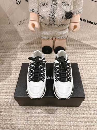 出厂价 顶级版本，地摊绕道！ Chanel香奈儿老爹鞋，男女情侣款 2024专柜顶级休闲款运动鞋 这款经典设计；鞋面多种工艺电绣的风格；大底却时尚运动；不平凡的