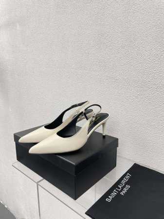 后空系列 外销经典 Yvette Saint Laurent圣罗兰Logo T带 矮跟鞋 金色 最懂女人心的杨树林 无死角的美鞋 撑起气场 小牛漆皮 进口真丝布 - 点击图像关闭