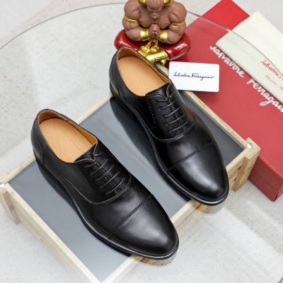 工厂价 菲拉格幕 Ferragamo 新款男士休闲套脚鞋官网原版1:1开模，原单品质做工精细，高端奢华鞋面采用进口意大利头层牛皮奢华水染皮内里橡胶耐磨防滑大底，