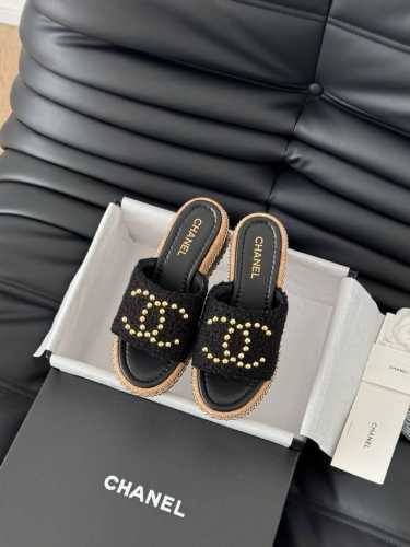 Chanel 25P新款编织拖鞋凉鞋系列 新编织面料 编织鞋面 内里羊皮 原版大底 Size:35-39 其他码数定做