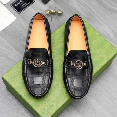 商品商标：Gucci 古驰 休闲套脚男鞋 正码码数: 38-44 商品材料：精选压纹牛皮鞋面 猪皮内里 橡胶大底