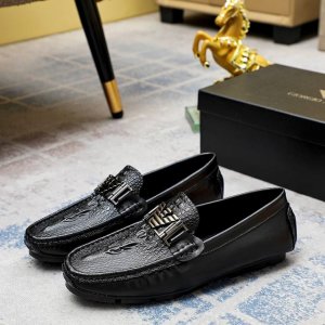工厂价 阿玛尼 Armani 新款休闲豆豆鞋、专柜一比一制作 优质做工，原单品质、进口头层牛皮鞋面皮内里原版橡胶大底、｛高品质看得见｝欧洲站高端大牌男鞋 ，码数