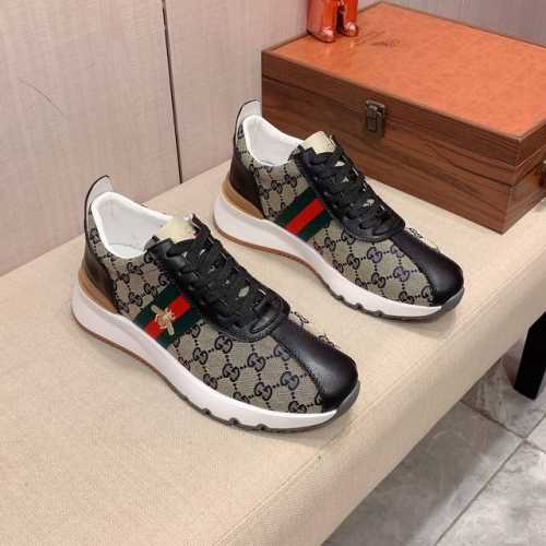 新款: 厂价: 古奇gucci* 最新爆款休闲鞋，顶端品牌奢侈～代购，顶级～质量。鞋面選用进口透气牛皮搭配材质透气羊皮垫脚 精细做工。原版个性时尚柔软橡膠耐磨防