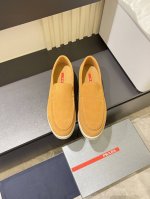 工厂P价 元 Prad*普拉*休闲编织套脚懒人男鞋，进口牛皮内里打造，内里垫脚牛皮里，原厂专用大底，后跟松紧橡筋设计，春夏必备单品！ Size：38-45