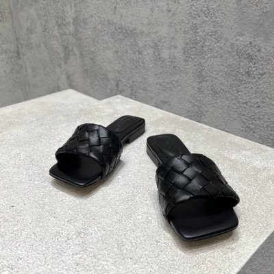 工厂p价p 顶级高端版本 代购品质 原版开发 Bottega Veneta2025Ss新品爆款夏季方头parco平底穆勒凉拖鞋 Bv新款全真皮小结编织装饰抢手平