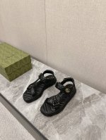 Gucc*春夏最新女士凉鞋Ins爆款现货发售原版购入开模，原版一致大底私模开版鞋面特别包脚舒适，松口和勒脚都不会有脚感舒适升级版pu发泡大底鞋面羊皮内里羊皮独家