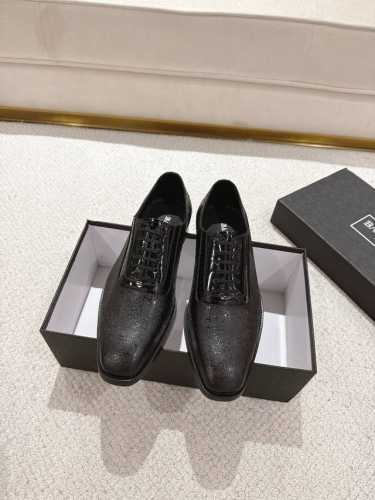 balmain 巴尔曼 男士新款正装德比鞋 面料选用进口牛皮 内里进口水染牛皮 牛皮垫脚 真皮大底 后跟复合橡胶防滑耐磨 彰显高端奢华大气 大牌体验 舒适透气