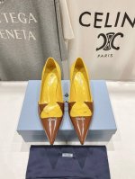 高版本出厂 Prada* 普拉达25Ss春夏新品玛丽珍尖头高跟鞋单鞋时装鞋 原版购入1:1开发，细节完美，上脚舒适可任意配搭春夏的美饰服丽，精耐致看 鞋面：原版