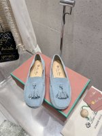 出厂 Loro Piana* Lp诺悠翩雅新款流苏豆豆鞋一脚蹬乐福鞋 简约时尚 脚感超级舒适 一天可以暴走两万步的鞋子 超级百搭款！ 鞋面采用独特针织面料制作工