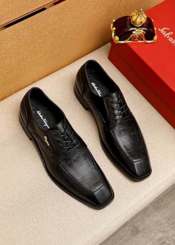 商品商标：Ferragamo 菲拉格慕 商务皮鞋 正码码数: 38-44 45.46订制 商品材料：精选 进口头层小牛皮压花鞋面+奢华五金扣，进口水染牛皮内里。