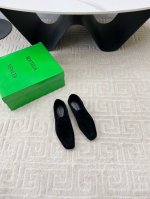 出厂价 BOTTEGA VENET 极简平底乐福鞋 包子鞋 超舒服 云朵感 女士Astaire乐福鞋 精致平底 包裹面料 同色跟皮 用心设计 绝不马虎 耐穿舒适