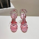 顶级版 原版盒 Christian Louboutin S原版做货重工Cl新款交叉拼色高跟凉鞋～ 材质：进口羊皮 内里：粒面珠光羊皮里 大底：原版进口Ar1顶级
