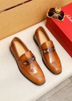 商品商标 Ferragamo 菲拉格慕 休闲皮鞋 正码码数: 38-44 45.46.47订制 商品材料 精选 进口开边珠牛皮鞋面+经典五金扣 进口水染牛皮内里