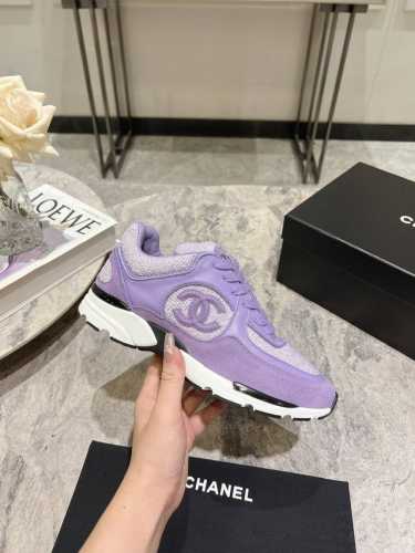 Chanel 香奈儿24S休闲运动鞋 无敌漂亮又好穿 绝对仙女款 非常轻便，内里也是超级软，超级舒服，鞋面透气设计，配色高级耐看 百搭 年度必备款 鞋面：牛皮加