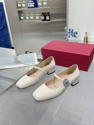 工厂P胶底 皮底P 2025最新顶级包装配套，春夏秋冬百搭靓品 全球最火爆系列玛丽珍鞋 独家私模开发，历经数月反复调试，品质不将就！ 质感超好，百搭好穿今年时尚