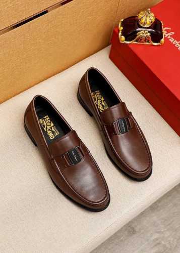 商品商标：Ferragamo 菲拉格慕 休闲皮鞋 正码码数: 39-44 38.45.46订制 商品材料：精选 进口头层小牛皮鞋面+原版五金扣，进口水染牛皮内里