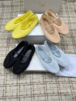 the Row 新款夏季休闲鞋网面透气舒适 极简主义 时尚百搭 高版本品质 材质 网面 内里 网面 大底 真皮大底 鞋码 35-39 40定制不退换 工厂p价
